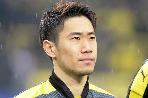 男模脱裤子全身精光