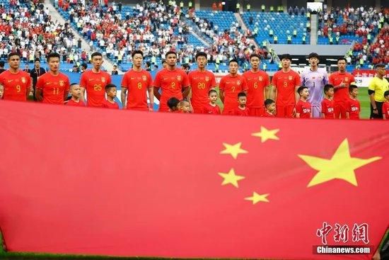 色吊丝中文字幕